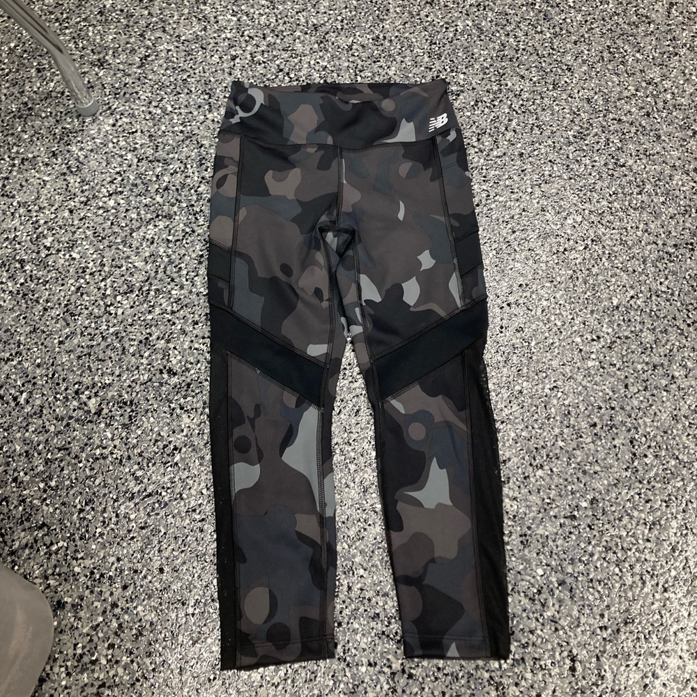 New Balance capris leggings